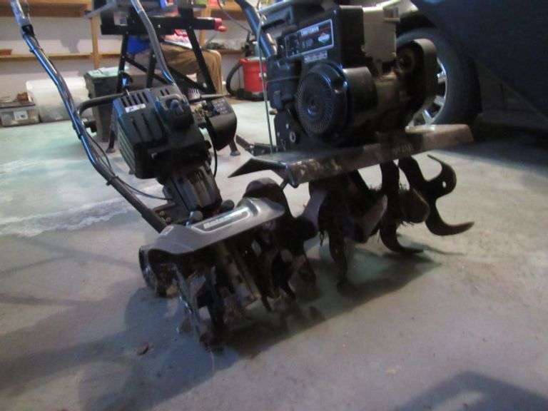 Craftsman 5hp front tine tiller, bollens gas tiller with gas tank