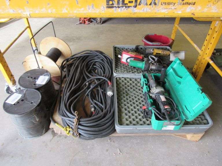 LEISTER POND LINER SEAM WELDER SET COMPLETE WITH EXTRA ITEMS AND 2