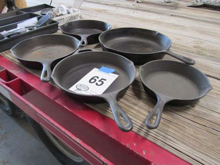 LODGE CAST IRON PAN SET McPherson Auction & Realty