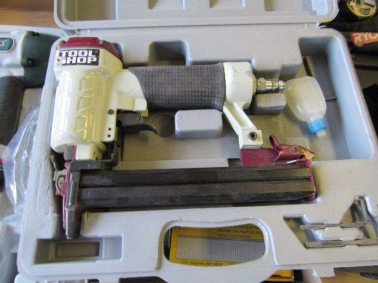 MASTERFORCE BRAD NAILER TOOL SHOP STAPLER McPherson Auction & Realty