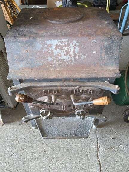 old-timer-wood-stove-metzger-property-services-llc