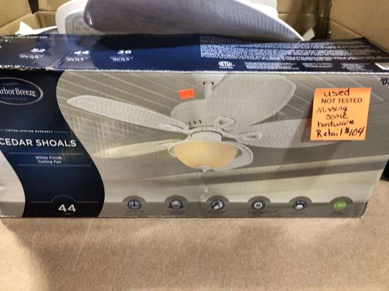Harbor Breeze 44 inch ceiling fan—missing some hardware Metzger