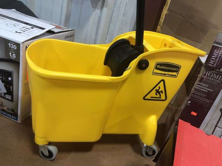 Rubbermaid rolling mop bucket Metzger Property Services LLC
