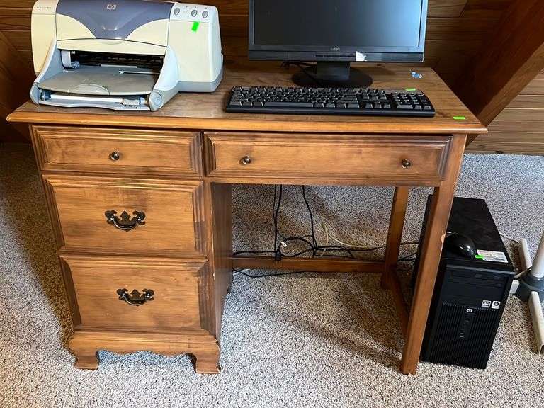 Desk 40x30x18 (Contents on top and tower not included) PICKUP AT