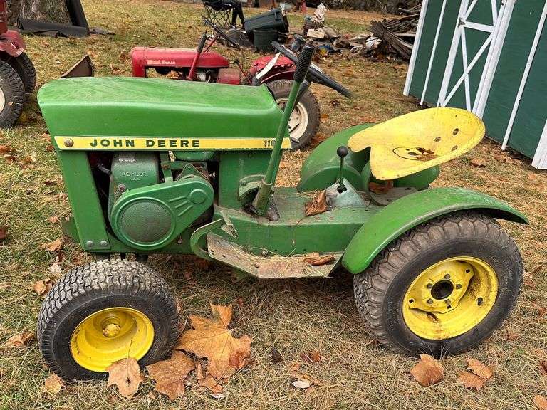 John Deere Garden Tractor model 110 with Mower deck 48” has Keys, Ran