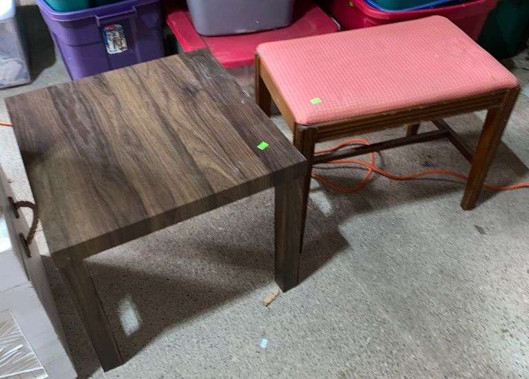 IKEA end table and piano bench Metzger Property Services LLC