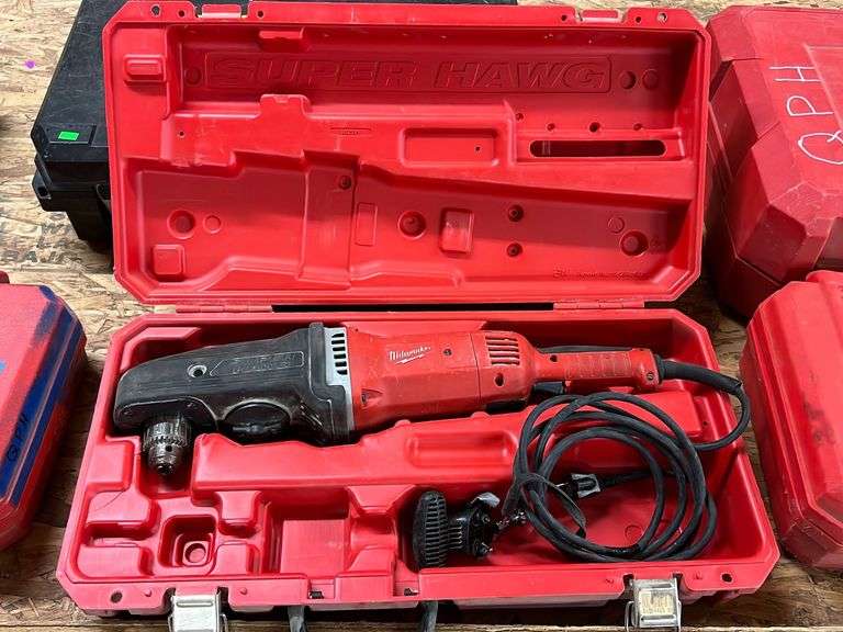 Milwaukee super Hawg Half inch right angle drill in case, works