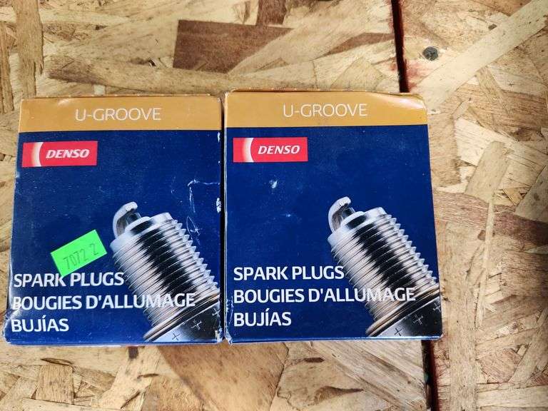 2Denso ugrove Spark plugs 4 plugs per pack Metzger Property
