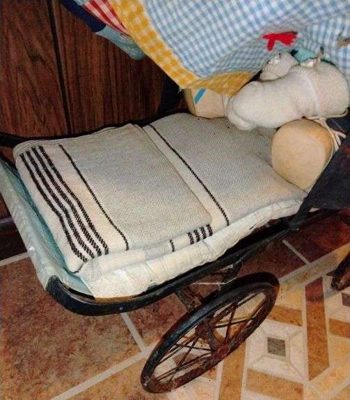 Baby stroller, Cabbage Patch doll, doll blanket and doll Metzger