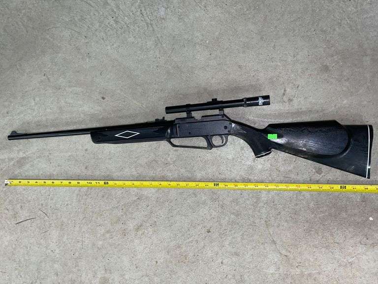 Daisy BB gun powerline 880 4.5mm plastic stock with 4x15 scope