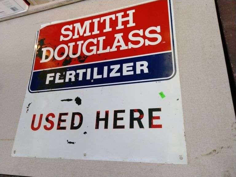 Smith Douglass Fertilizer metal sign 24x23 Metzger Property Services LLC