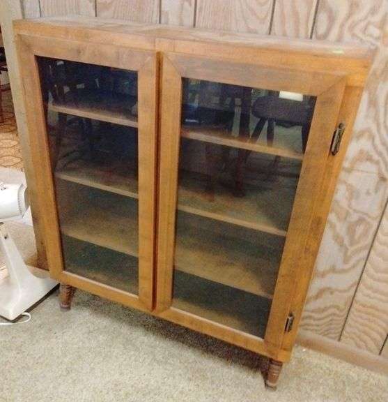 Glass Front 33x10x38 Metzger Property Services LLC