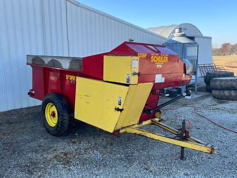 Schuler 125BF Feed Wagon , 540 PTO Metzger Property Services LLC