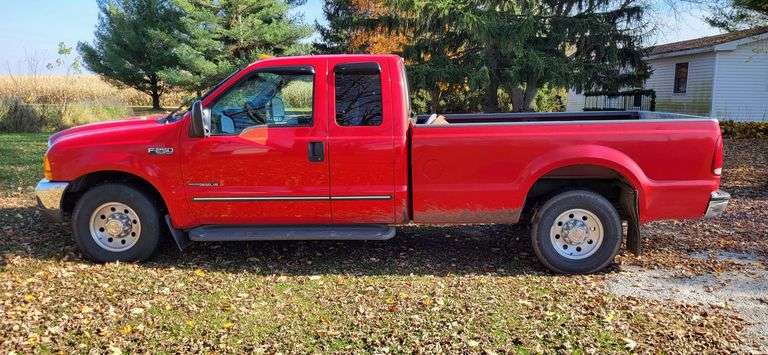 11.29.22 -- FORD F-250 - TORO ZERO TURN MOWER - LARGE QTY. TOOLS - TOY SEMI COLLECTION - FARM HATS - PHOTOGRAPHY EQUIPMENT & VINTAGE ELECTRONICS - ADVERTISING - CROCKS, PYREX & CAST IRON - FARMALL H - APPLIANCES & MORE! MENTONE, IN