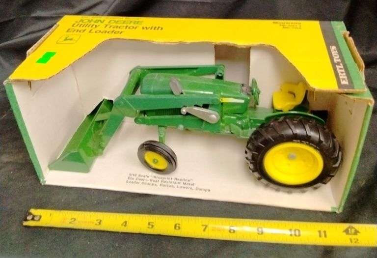 Ertl John Deere Utility Tractor With End Loader 1/16 scale - Metzger ...