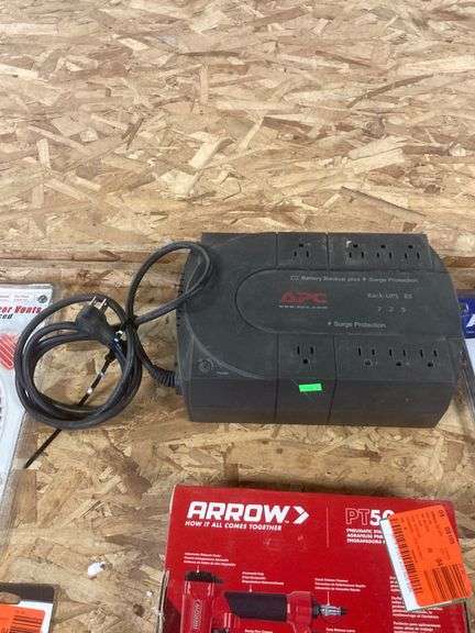 APC Battery Backup Plus, Surge Protection 8 Outlet Extension Cord ...