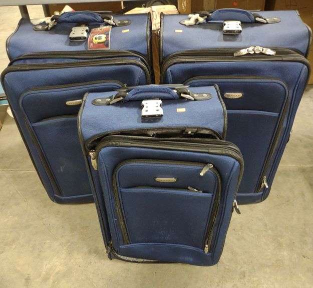 Jaguar luggage set Metzger Property Services LLC