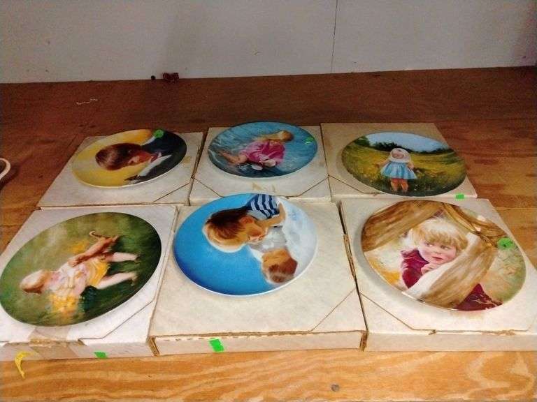 Pemberton & Oaks collector plates Metzger Property Services LLC