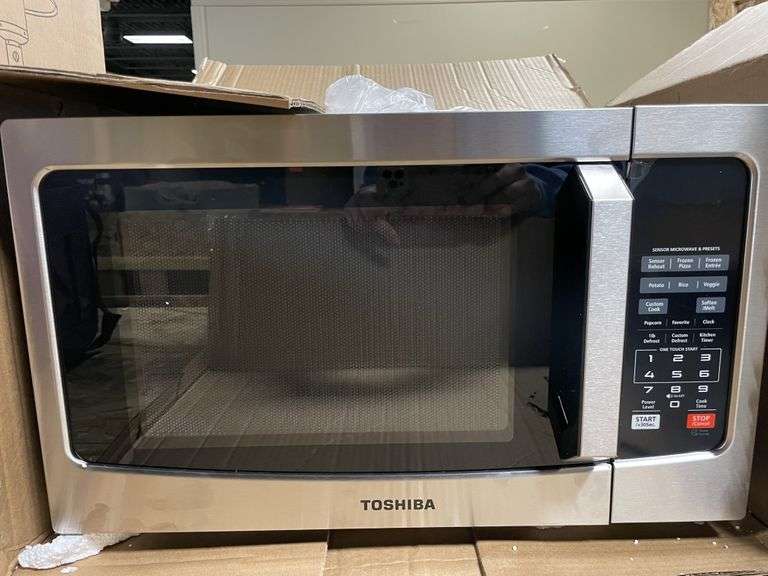 Toshiba EM131A5CSS Microwave Oven with Smart Sensor, Easy Clean