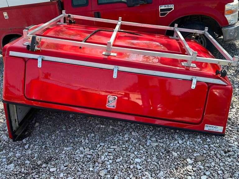 Brand FX Truck Topper. Everlast Truck Bodies Metzger Property