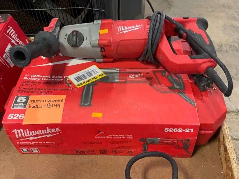 Milwaukee 1” SDS rotary hammer Corded, used Metzger Property Services LLC