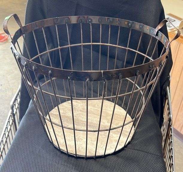 Metal Egg Basket 14” diameter Metzger Property Services LLC