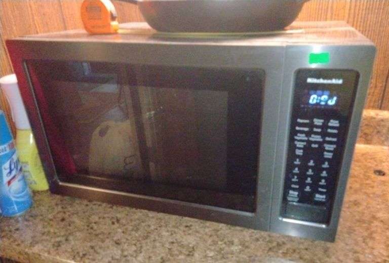 KitchenAid microwave Metzger Property Services LLC