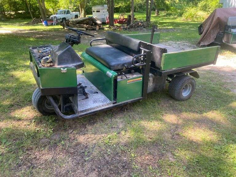 Cushman TurfTruckster Runs, Dump Bed, PTO, Low and Hi Rear End
