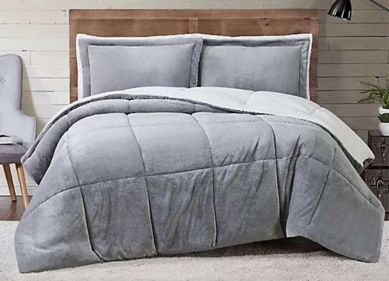 Truly Soft Comforter Sherpa Reverse Full/Queen 3 Comforter Set