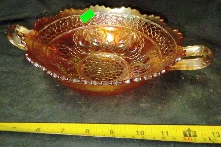Carnival glass 2handle bowl Metzger Property Services, LLC