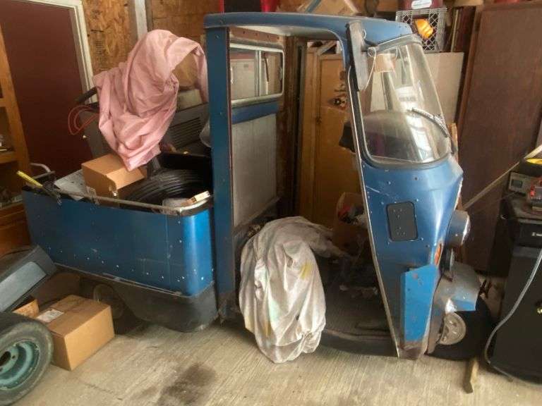 1962 Cushman Mailster Delivery, 3Wheeler Metzger Property Services LLC