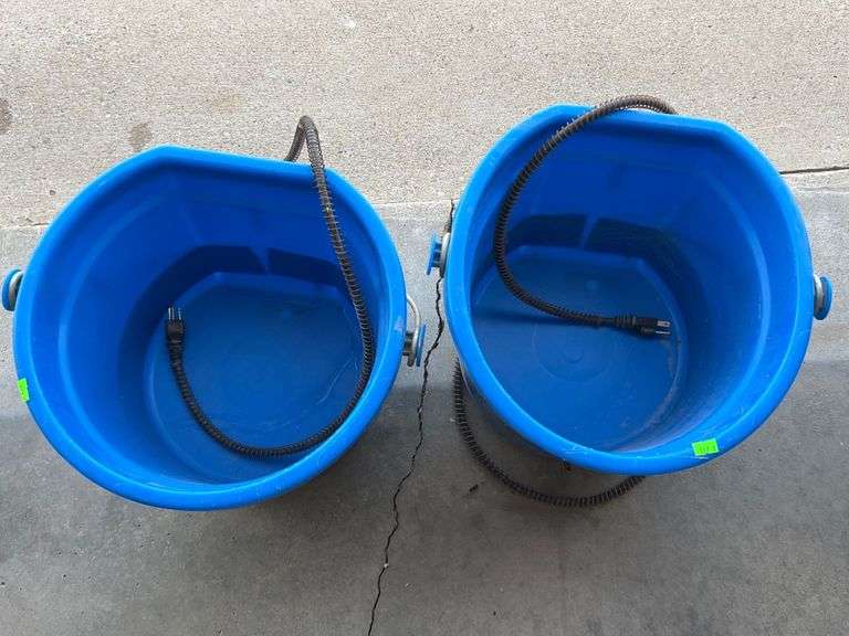 Electric Heated Horse Buckets Metzger Property Services LLC