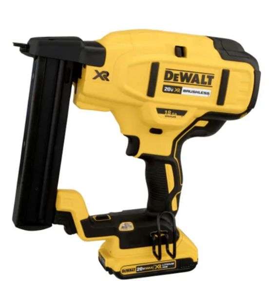 DEWALT 20Volt Max LithiumIon 18Gauge Cordless Brad Nailer Kit Tool