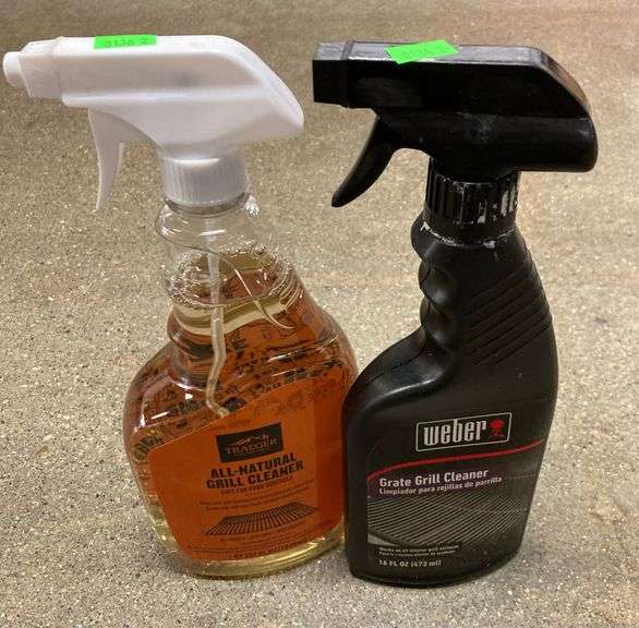 Traeger AllNatural Grill Cleaner 32fl oz. & Weber Grate Grill Cleaner