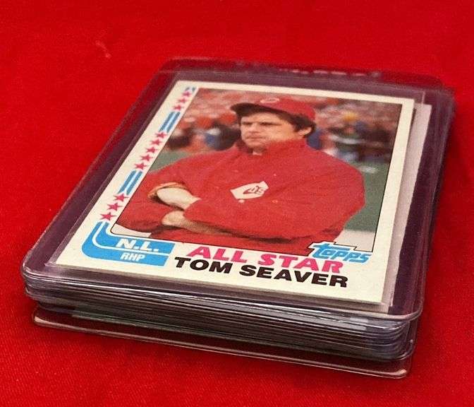 Assorted baseball cards in plastic sleeves Metzger Property Services LLC
