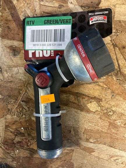 Melnor 8-pattern Thumb Control Nozzle - Metzger Property Services LLC