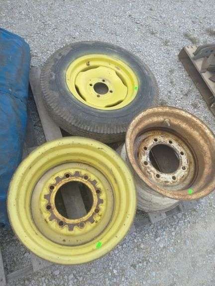 2 Tractor rims 8 lugs and tractor tire 6.70-15 with 4 lug rim - Metzger ...