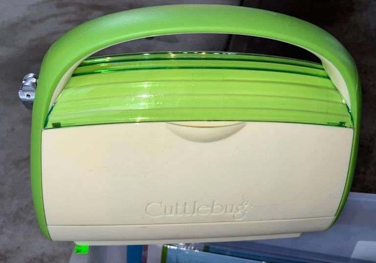 Cricut model CREX001 , Cricut Bug , Cricut Juke box , Cricut cartridges