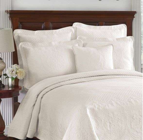 HISTORIC CHARLESTON Collection King Charles Modern Farmhouse Floral