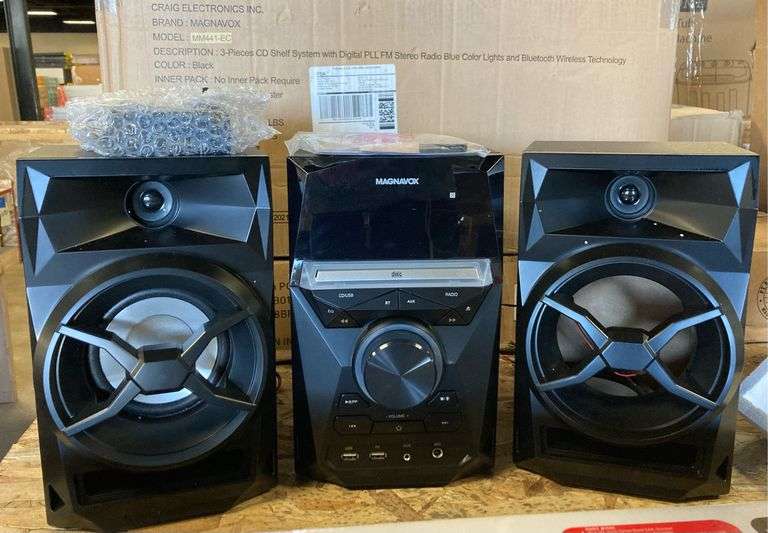 Magnavox MM441 3Piece CD Shelf System with Digital PLL FM Stereo Radio