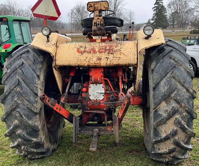 Case 1030 Comfort King, diesel, 1 family owned, PTO may need repair