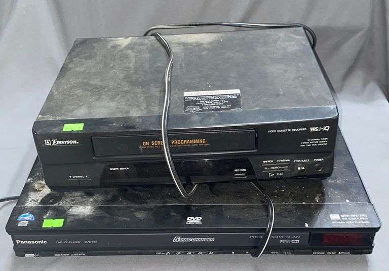 Emerson VHS Video Cassette Recorder & Panasonic DVD/CD Player with 5