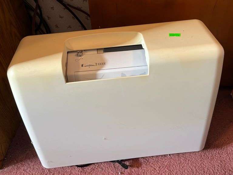 Huskystar C10 by Husqvarna Viking Digital Sewing Machine with Power