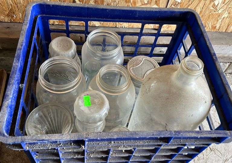 Canning jar assortment, half gallon and quart misc Metzger Property