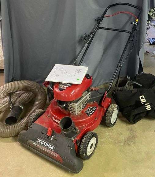 Craftsman 6.5hp power propelled yard vac Metzger Property Services LLC