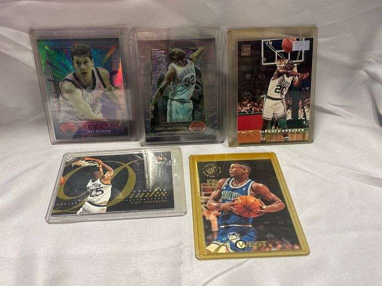 5 Basketball Card Assortment including Jeff Turner Metzger Property