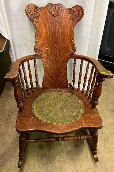 Antique Victorian Fancy Rocking Chair 21.5” seat height 16” - Metzger ...