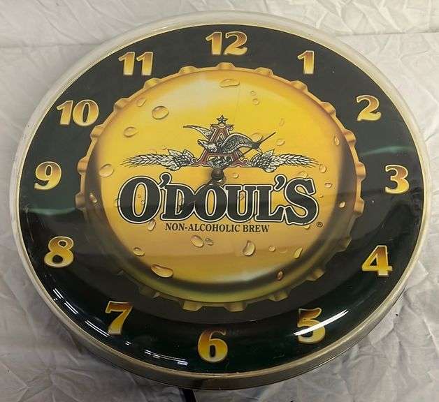 O’Doul’s Non Alcoholic Brew clock, battery operated, 14”diameter