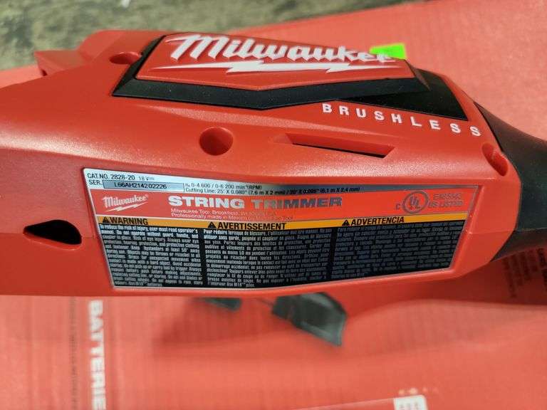 Milwaukee M18 18V LithiumIon Brushless Cordless String Trimmer (Tool