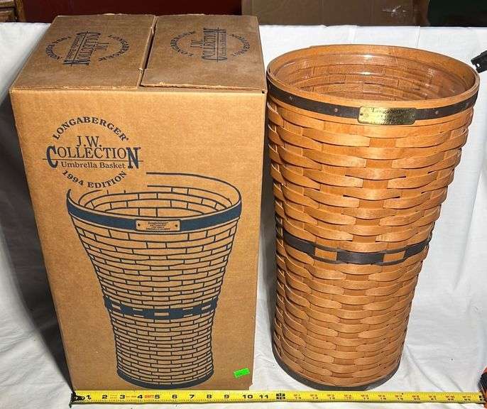 Longaberger 1994 Umbrella Basket with liner and box , 17.5”tall